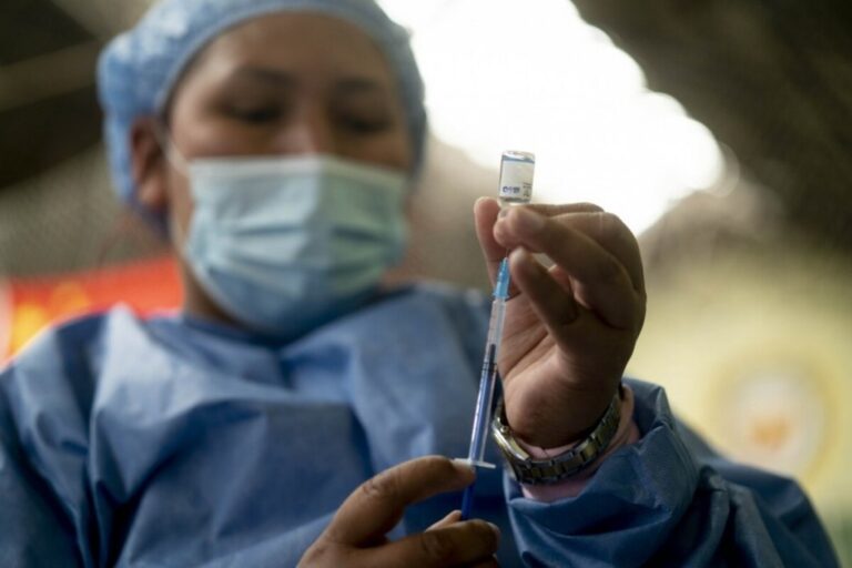 Un estudio muestra resultados positivos sobre la combinación de vacunas contra el coronavirus