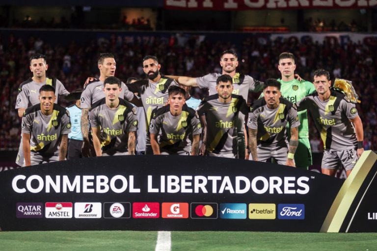 Libertadores: Peñarol volvió a jugar mal y perdió 1-0 con Cerro Porteño en Asunción