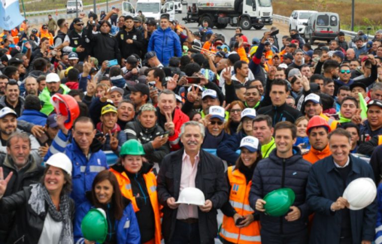 Alberto Fernández saludó en el Día del «Trabajador y la Trabajadora» y destacó que el empleo privado creció durante 13 meses consecutivos